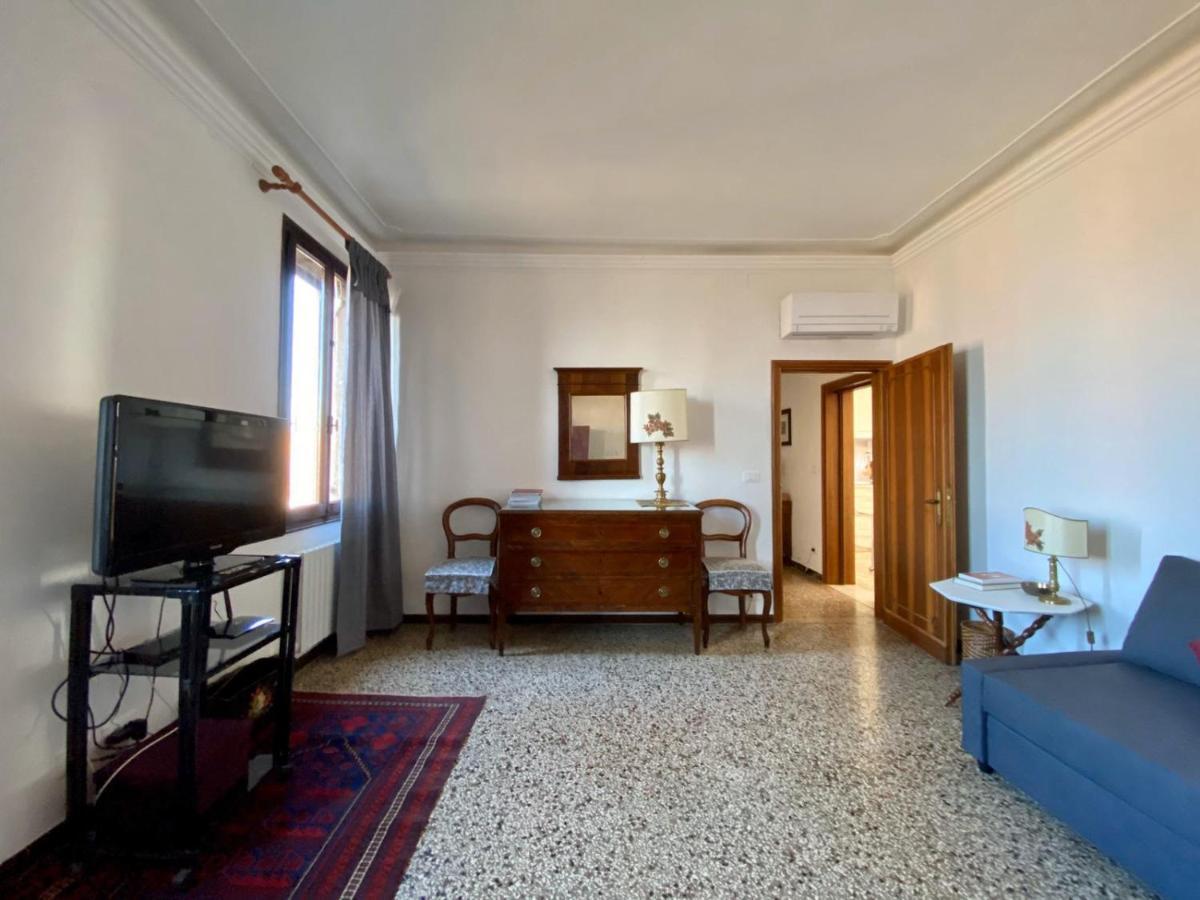 Apartament Calle San Giacomo *